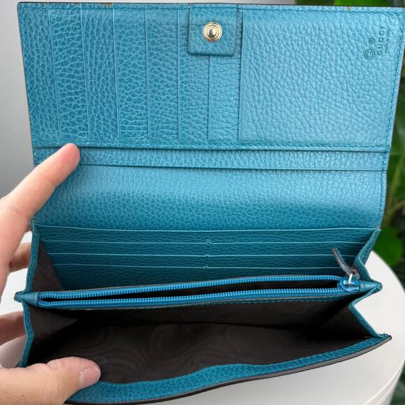 💎✨Authentic  LV Vertical Compact Wallet Capucines in Taurillon leather. - Picture 2 of 5